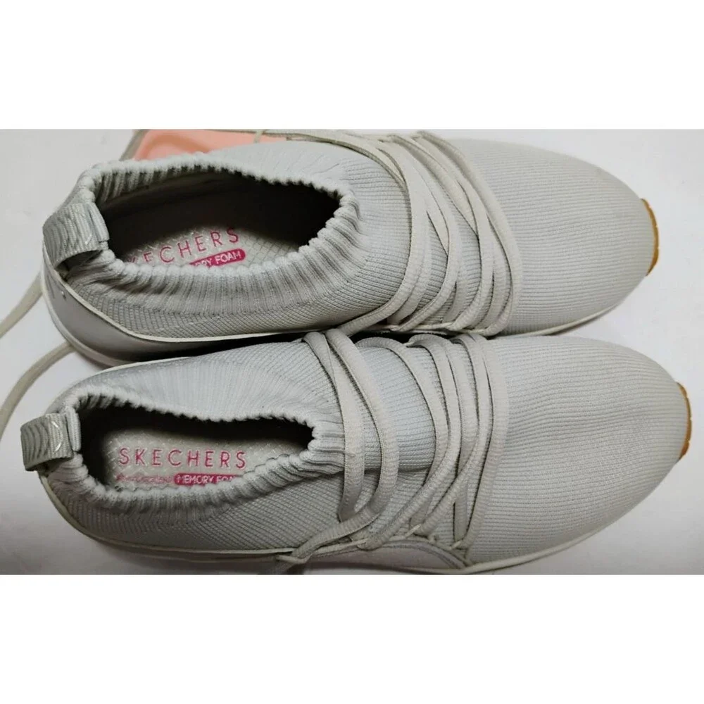 Skechers uno stand